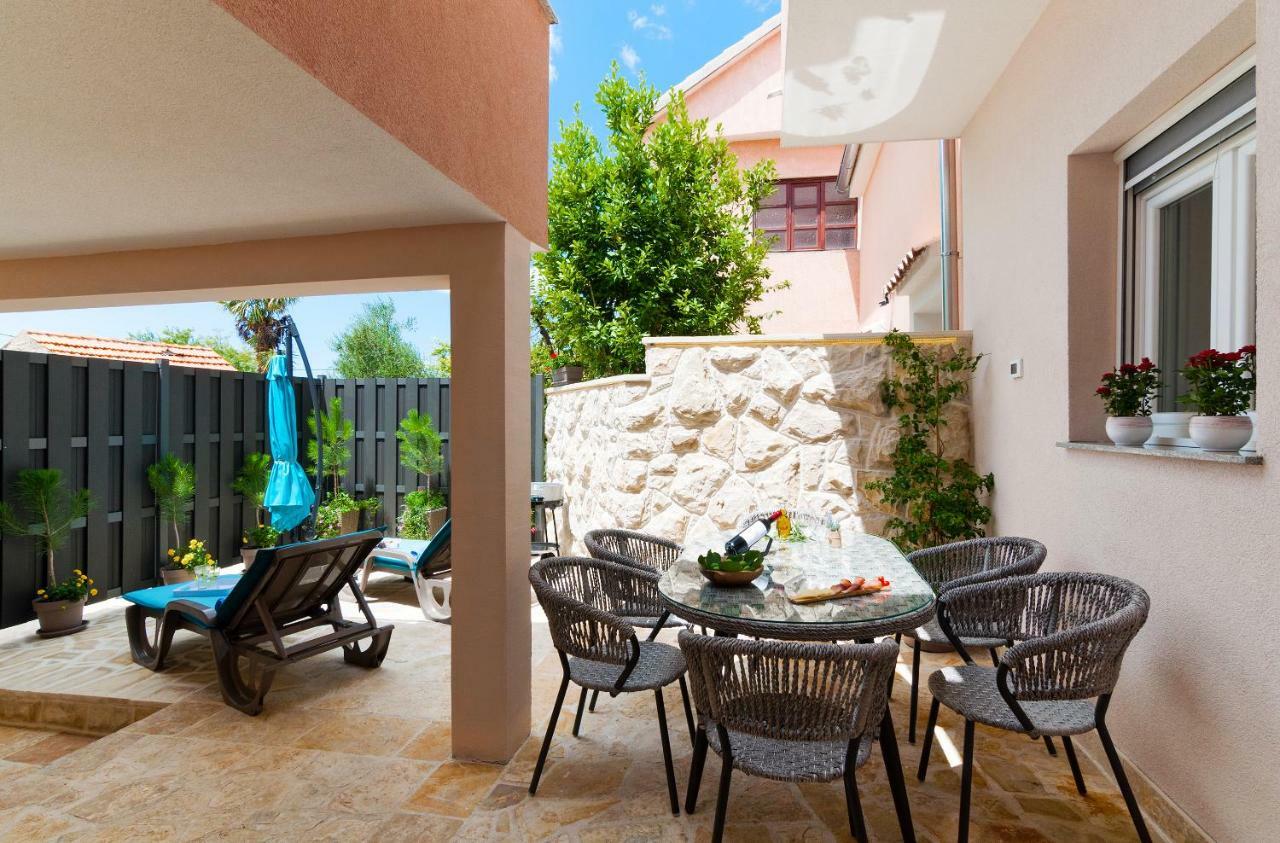 Stela - Private Terrace & Parking Appartement Zadar